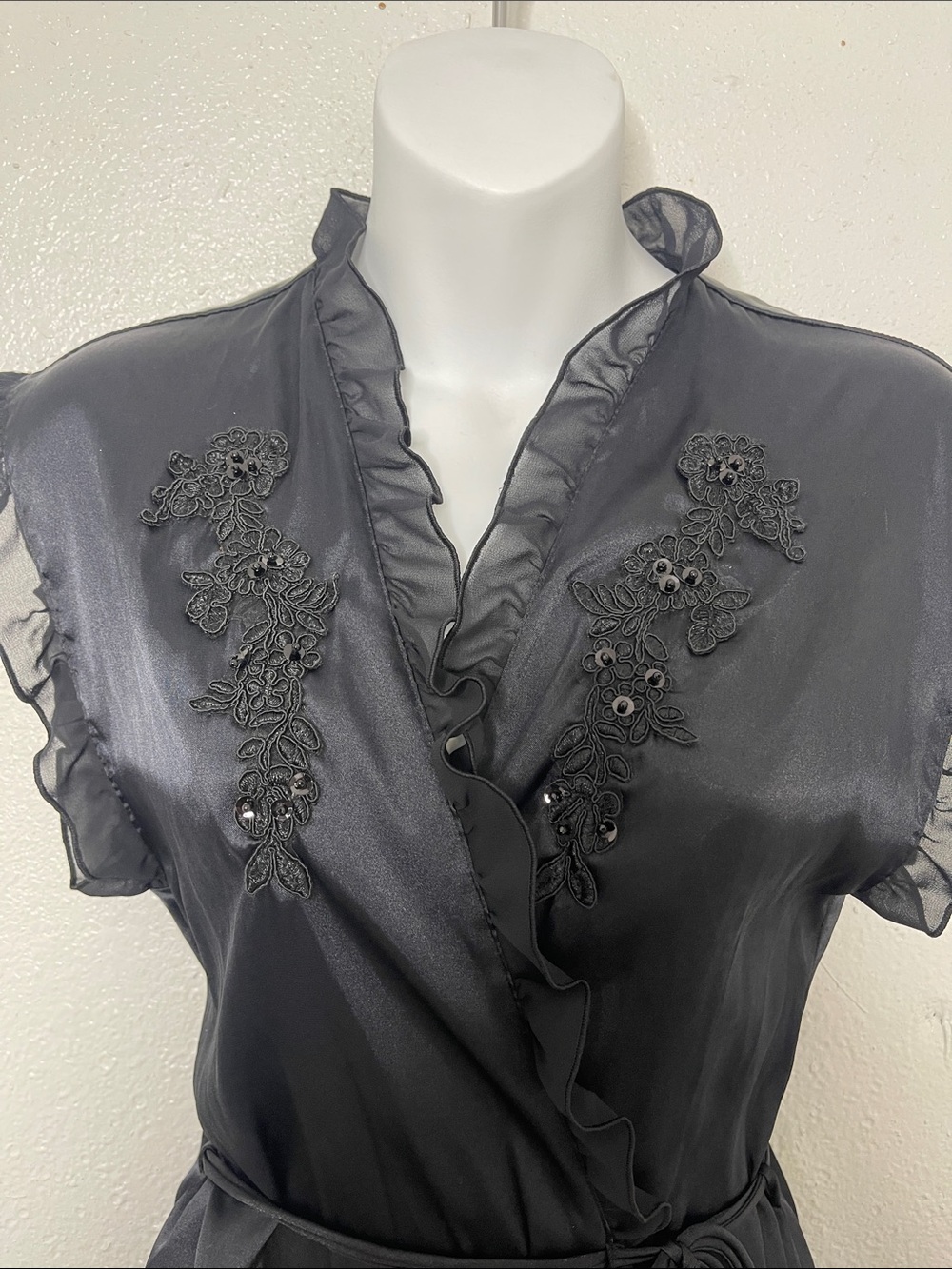 Linea Donatella- elegant black satin robe with ruffles & embellishments - s